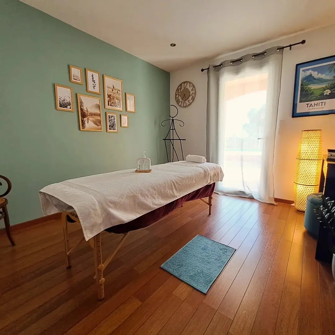 Le Corps et l'Esprit Stéphanie LEVEQUE.Massages Renata França et Psychothérapie · Photos 2